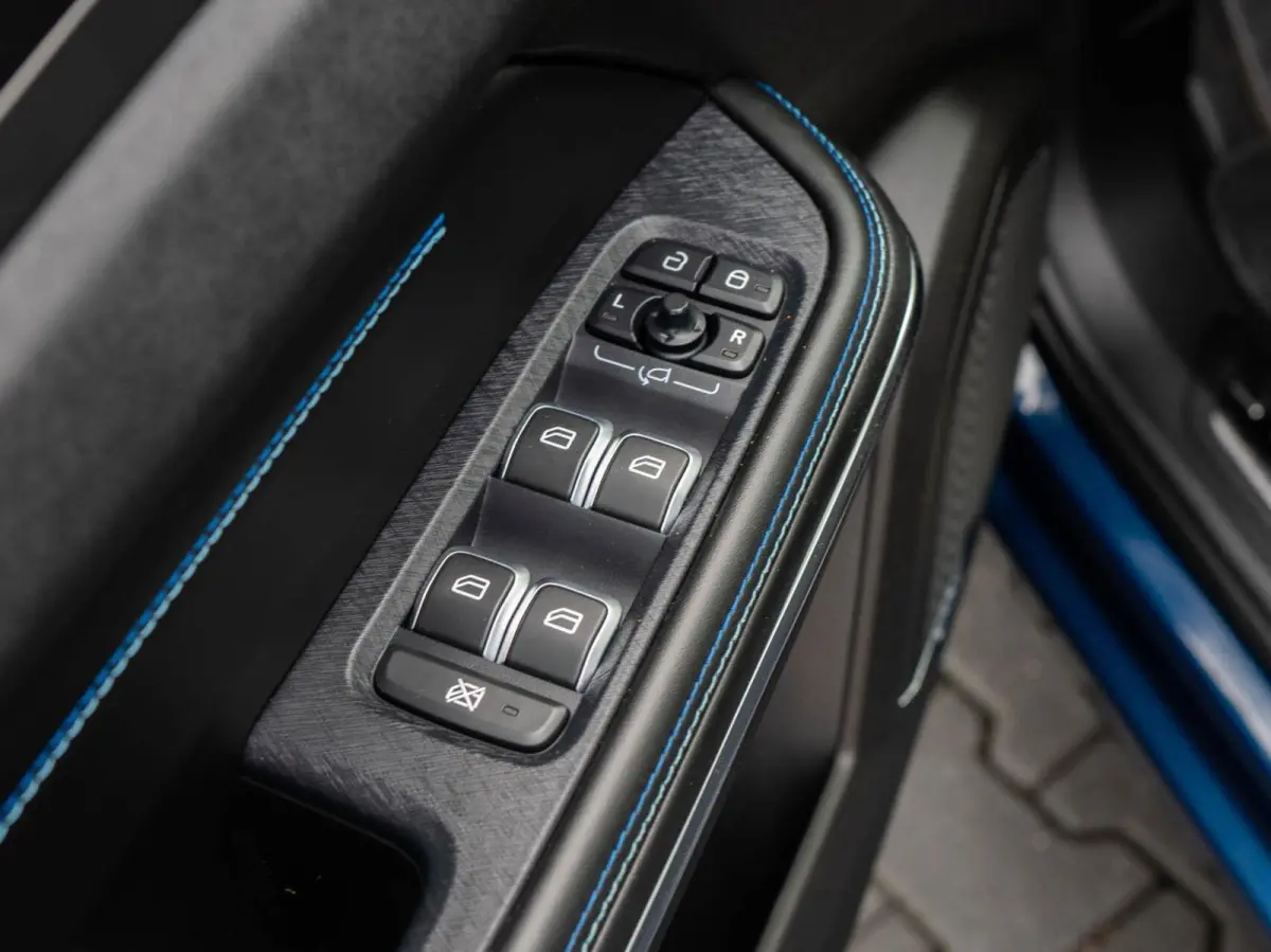 1.5 Plug-in Hybrid 262pk | Panoramadak | Navigatie | 360 Camera