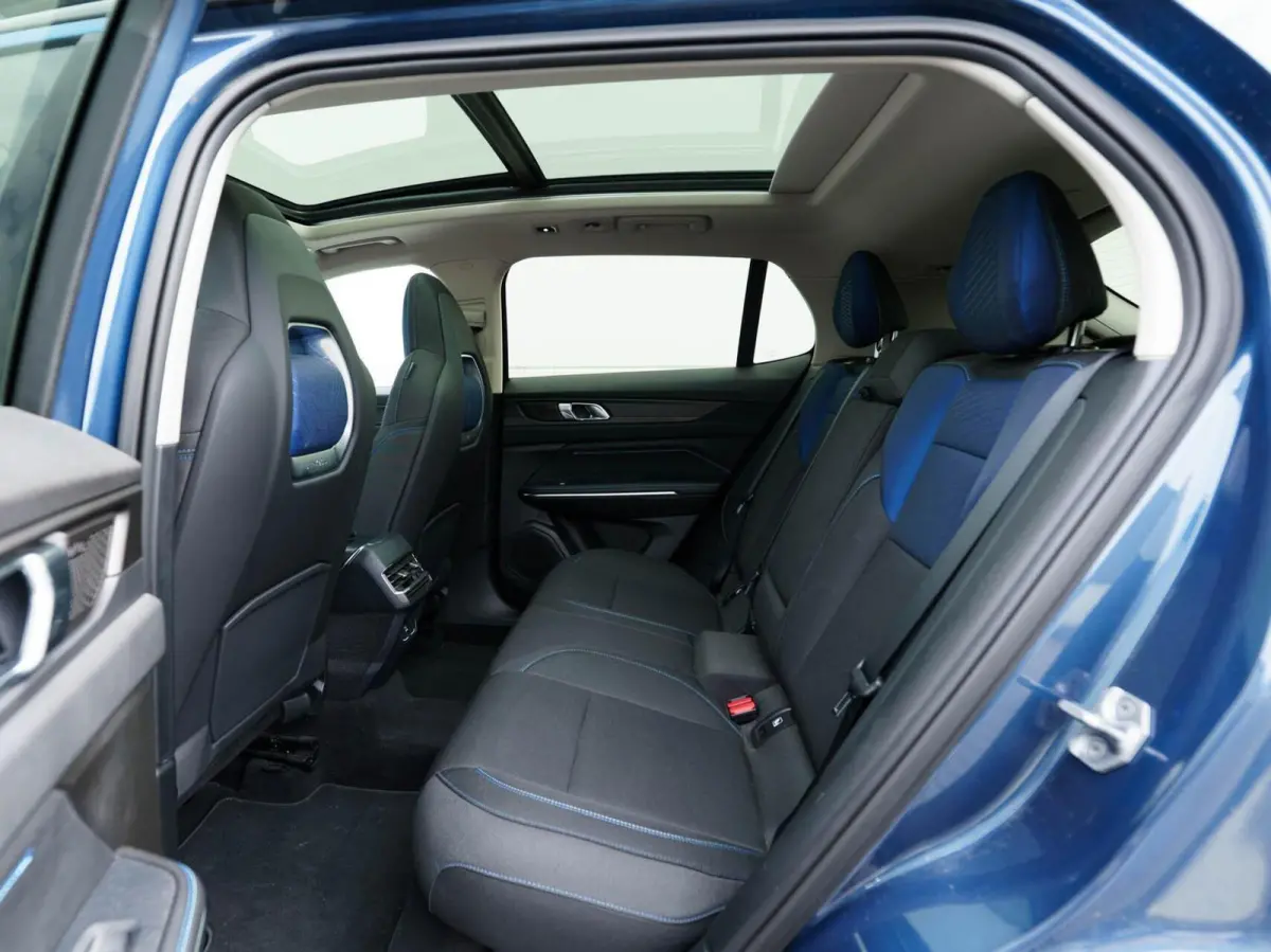 1.5 Plug-in Hybrid 262pk | Panoramadak | Navigatie | 360 Camera