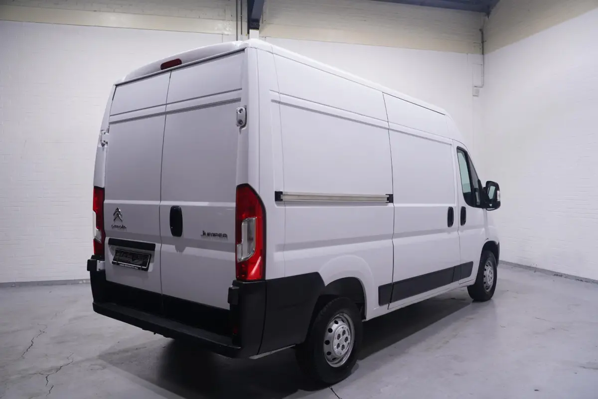 2.2 HDI 140 pk L2H2 Airco, Cruise Control BPM vrij, Audiosysteem, PDC achter, 3-Zits