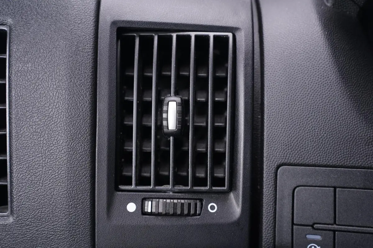 2.2 HDI 140 pk L2H2 Airco, Cruise Control BPM vrij, Audiosysteem, PDC achter, 3-Zits