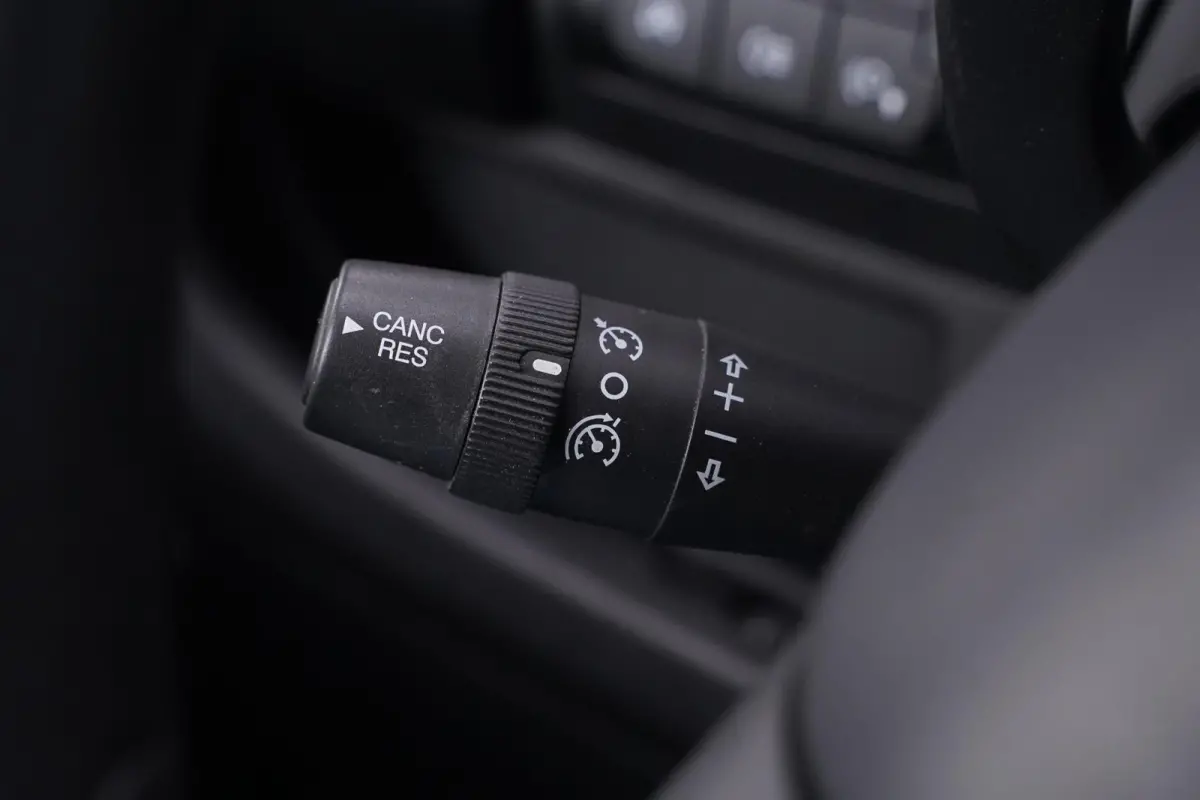 2.2 HDI 140 pk L2H2 Airco, Cruise Control BPM vrij, Audiosysteem, PDC achter, 3-Zits