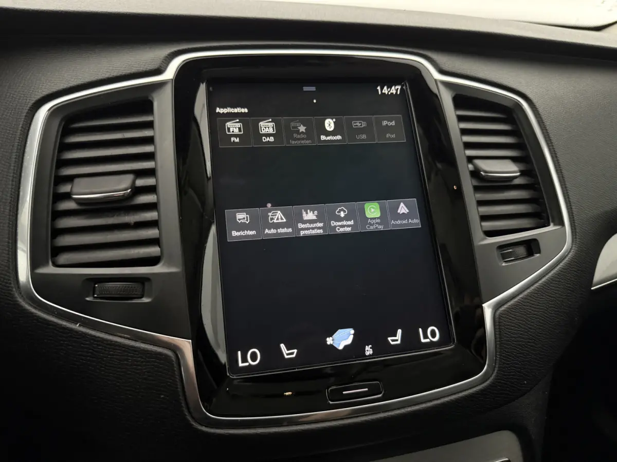 2.0 T8 Recharge AWD 7p. | Camera | Virtual | Cruise | Trekhaak | LED | Stoel/Stuurverw.