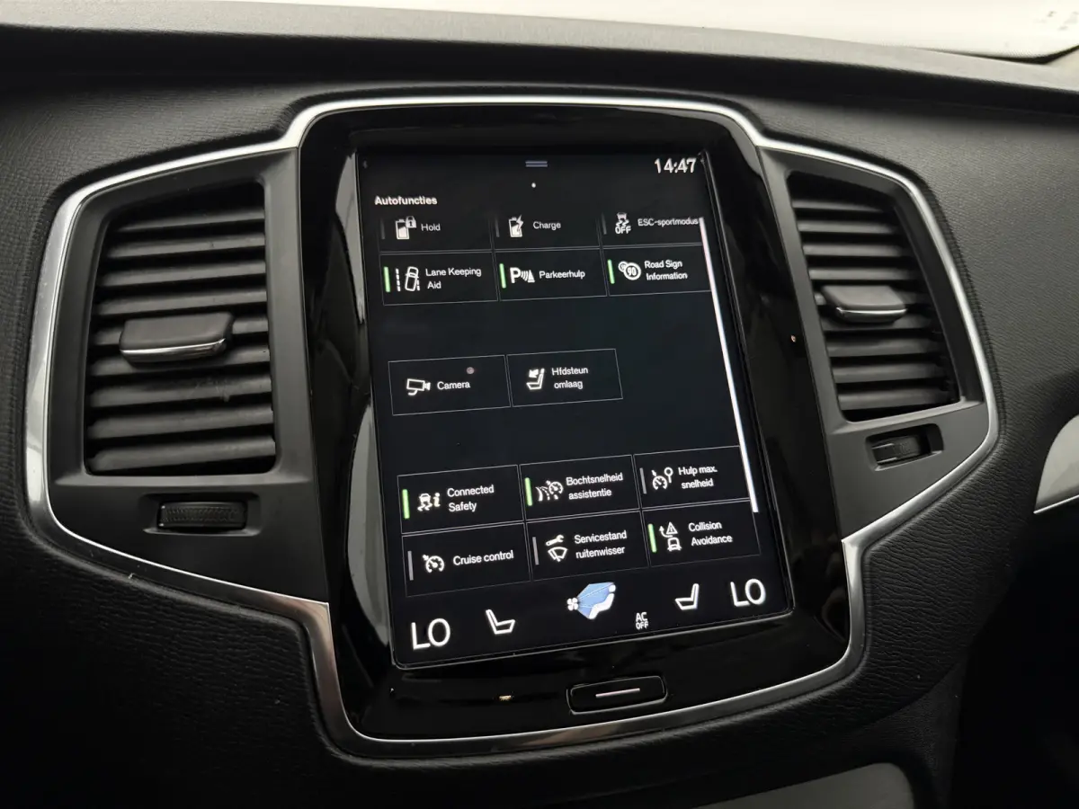 2.0 T8 Recharge AWD 7p. | Camera | Virtual | Cruise | Trekhaak | LED | Stoel/Stuurverw.