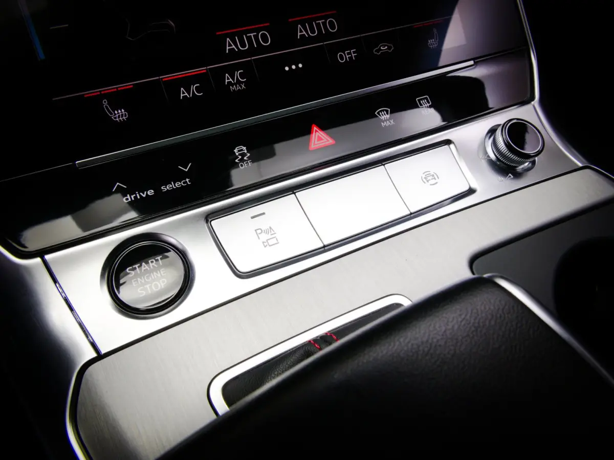 55 TFSI e quattro Competition S-Line Edition (RS-STOELEN, MAXTON, ELEKTRISCHE STOELEN, MEMORY, PANO, ACC, CARPLAY)