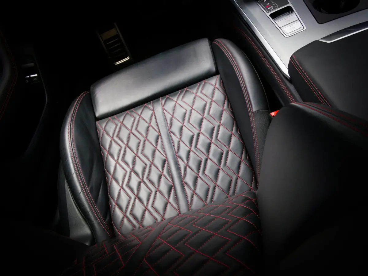 55 TFSI e quattro Competition S-Line Edition (RS-STOELEN, MAXTON, ELEKTRISCHE STOELEN, MEMORY, PANO, ACC, CARPLAY)