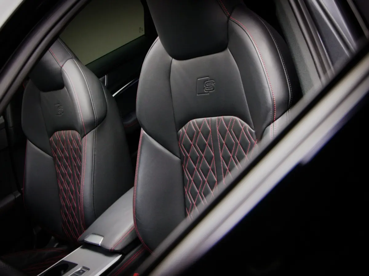 55 TFSI e quattro Competition S-Line Edition (RS-STOELEN, MAXTON, ELEKTRISCHE STOELEN, MEMORY, PANO, ACC, CARPLAY)