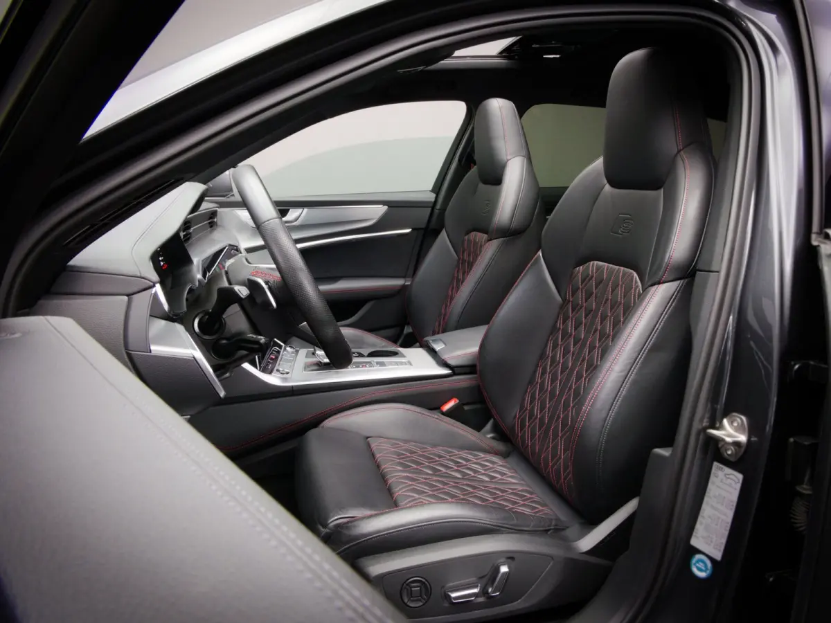 55 TFSI e quattro Competition S-Line Edition (RS-STOELEN, MAXTON, ELEKTRISCHE STOELEN, MEMORY, PANO, ACC, CARPLAY)