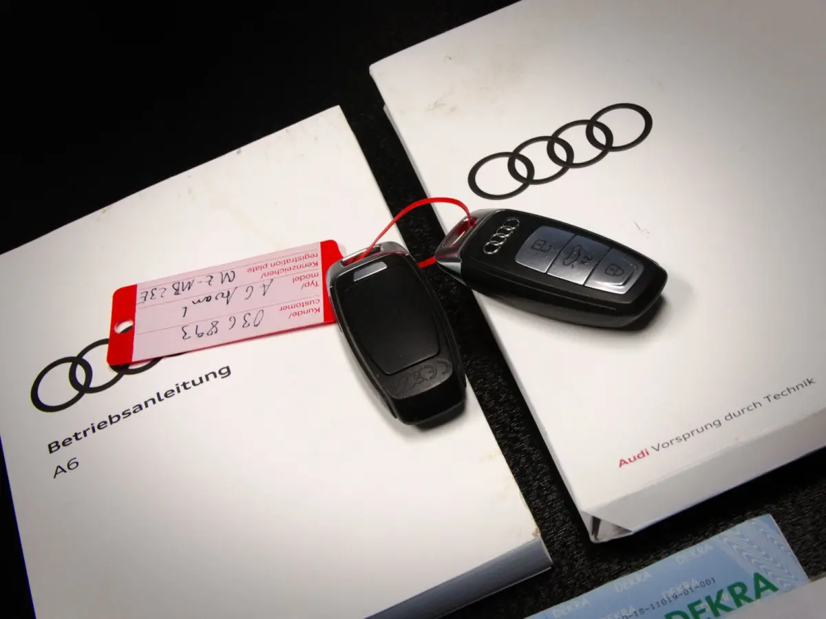 55 TFSI e quattro Competition S-Line Edition (RS-STOELEN, MAXTON, ELEKTRISCHE STOELEN, MEMORY, PANO, ACC, CARPLAY)