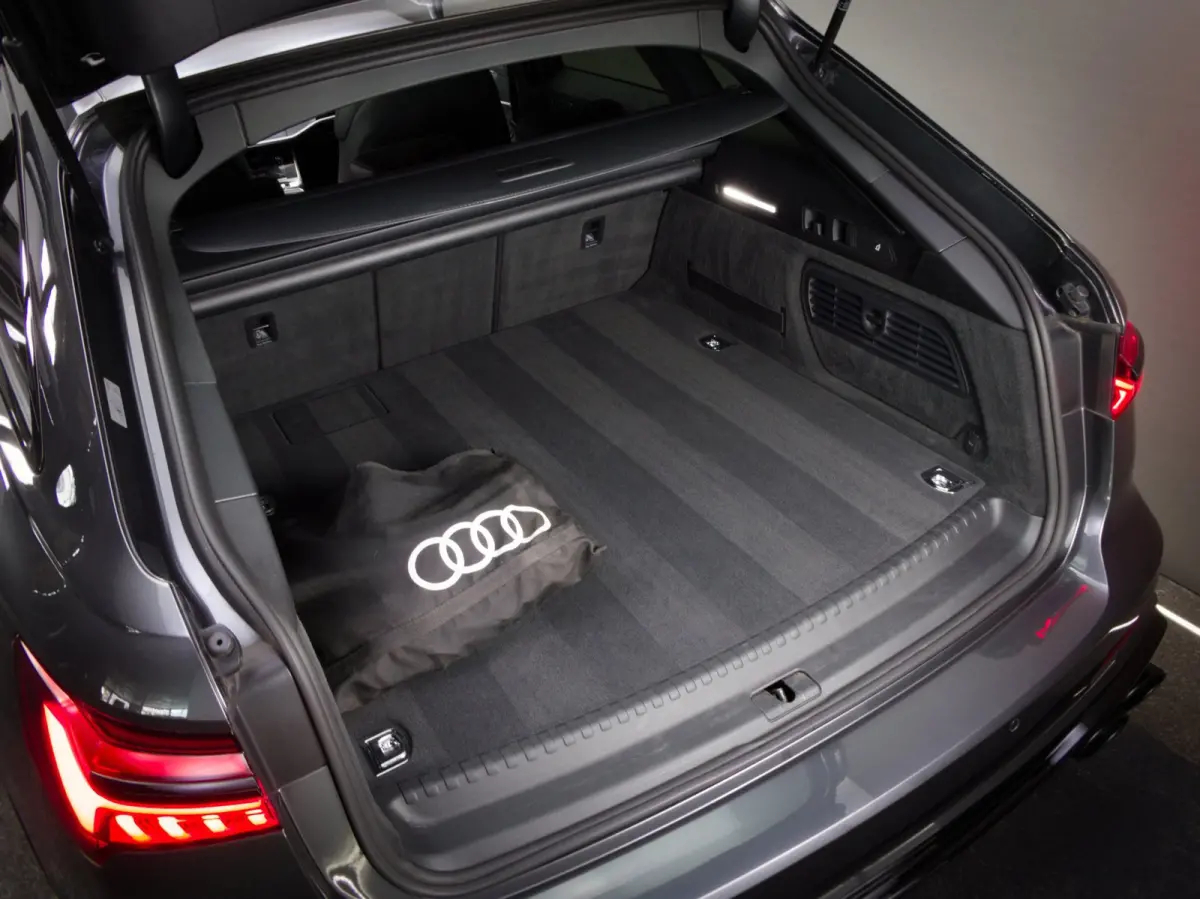 55 TFSI e quattro Competition S-Line Edition (RS-STOELEN, MAXTON, ELEKTRISCHE STOELEN, MEMORY, PANO, ACC, CARPLAY)