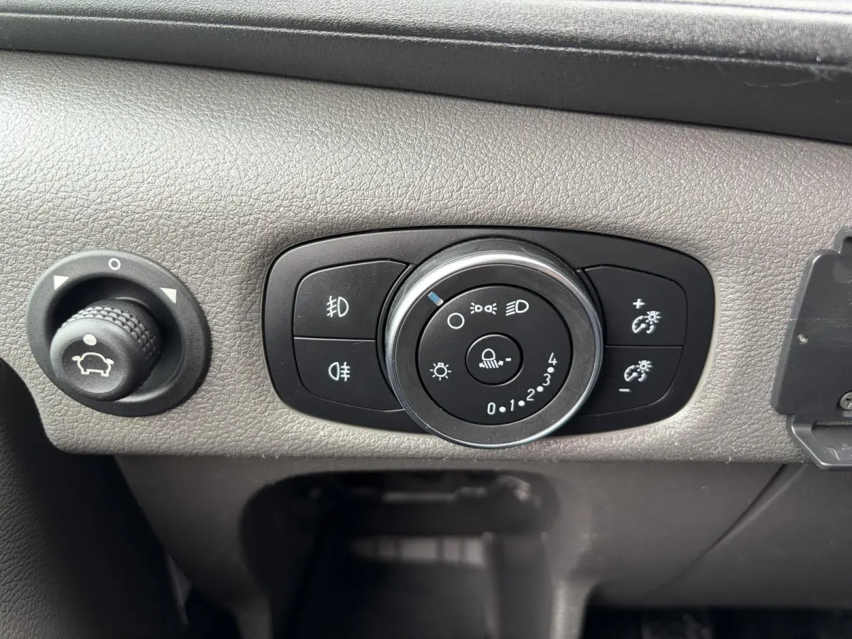 350 2.0 TDCI L5*BAKWAGEN*LAADKLEP*A/C*CRUISE*TEL*