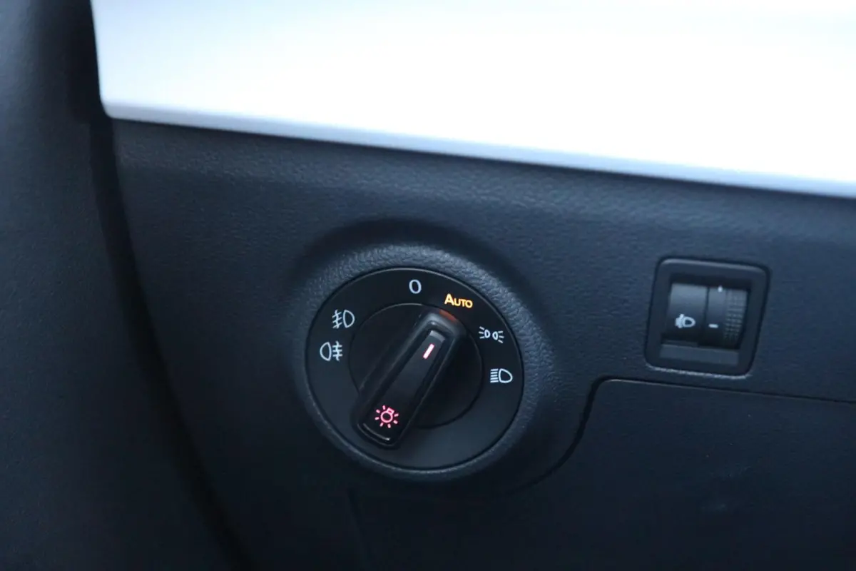 1.0 TSI 95pk Style | Full Link | Clima | Parkeersensoren Achter