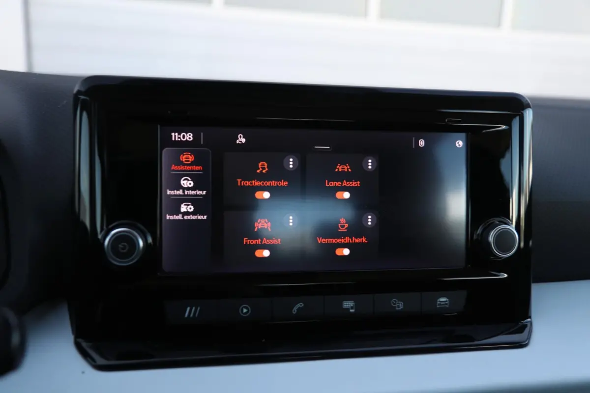 1.0 TSI 95pk Style | Full Link | Clima | Parkeersensoren Achter