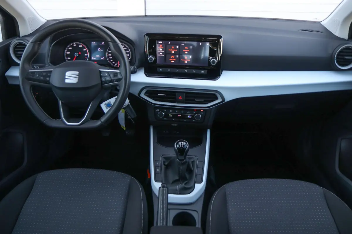 1.0 TSI 95pk Style | Full Link | Clima | Parkeersensoren Achter