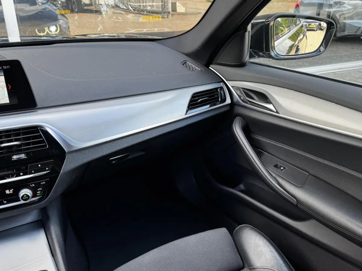 530i High Executiv|Sport-Line|Trekha|LED