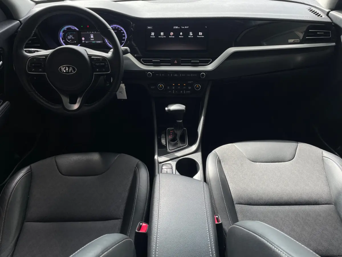 1.6 GDi Hybrid DynamicLine DEALER OND EERSTE EIG