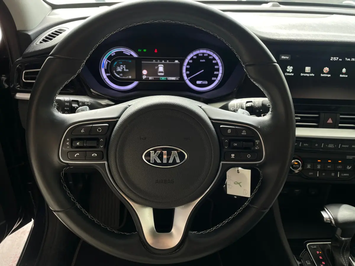 1.6 GDi Hybrid DynamicLine DEALER OND EERSTE EIG