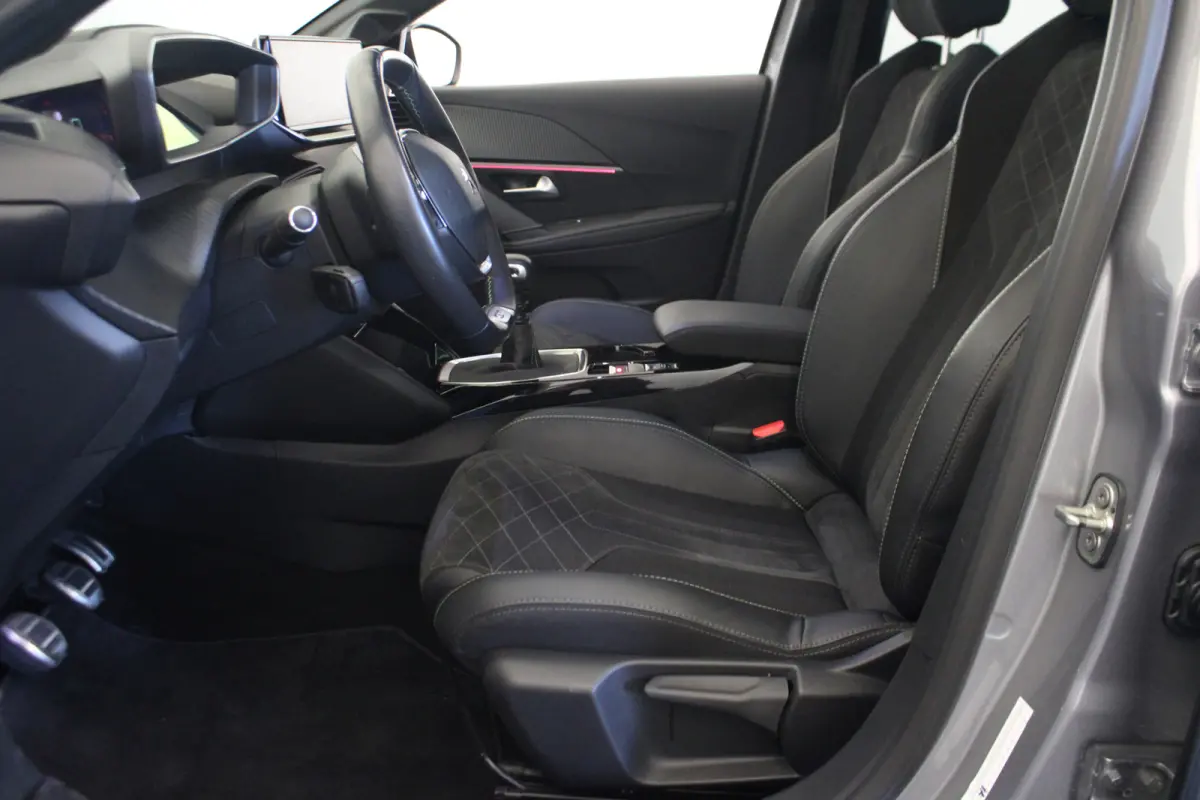 1.2 PureTech GT |Pano|Camera|Navi|
