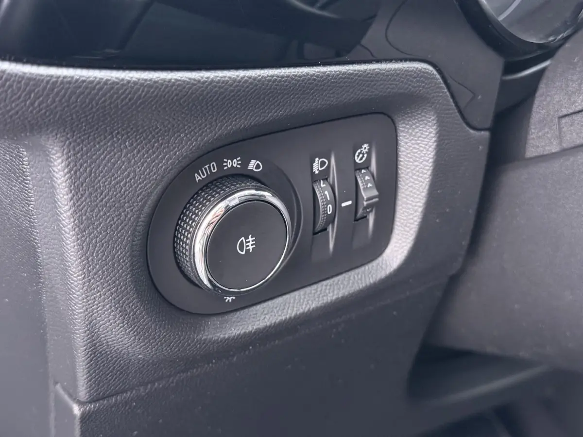 1.2 75pk Edition | 1ste eigenaar | Parkeersensoren | Navigatie | 16"LMV | Airco | AppleCarPlay/Android