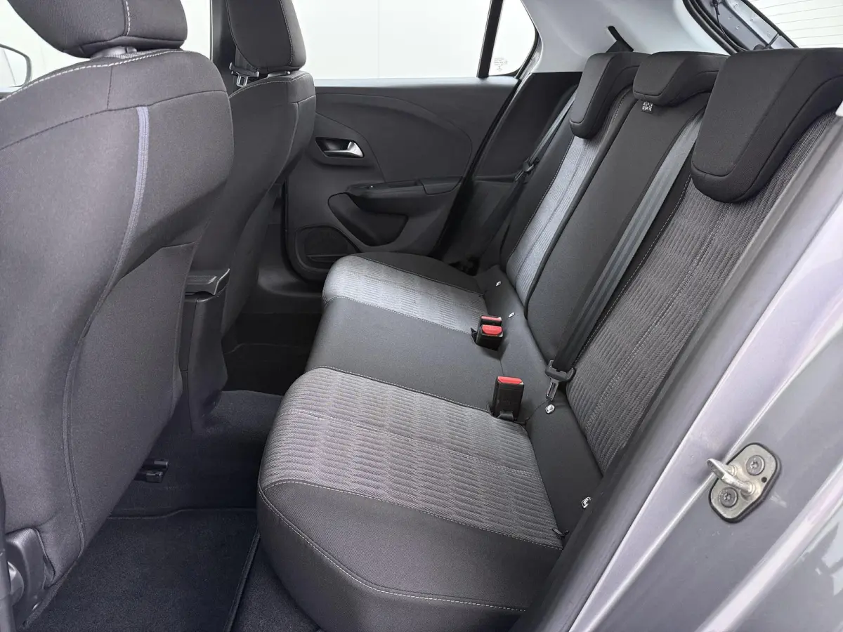 1.2 75pk Edition | 1ste eigenaar | Parkeersensoren | Navigatie | 16"LMV | Airco | AppleCarPlay/Android