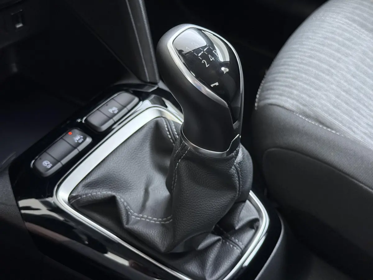 1.2 75pk Edition | 1ste eigenaar | Parkeersensoren | Navigatie | 16"LMV | Airco | AppleCarPlay/Android