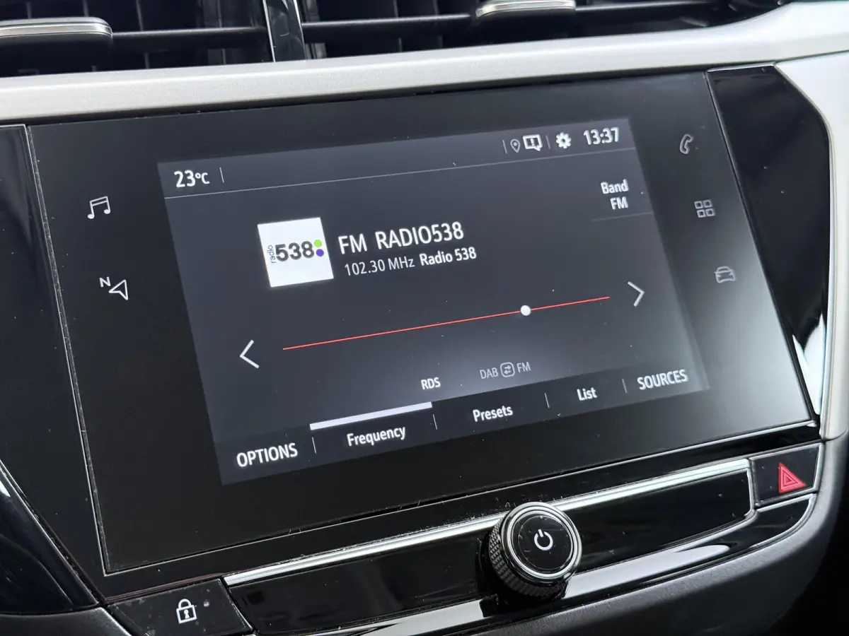 1.2 75pk Edition | 1ste eigenaar | Parkeersensoren | Navigatie | 16"LMV | Airco | AppleCarPlay/Android