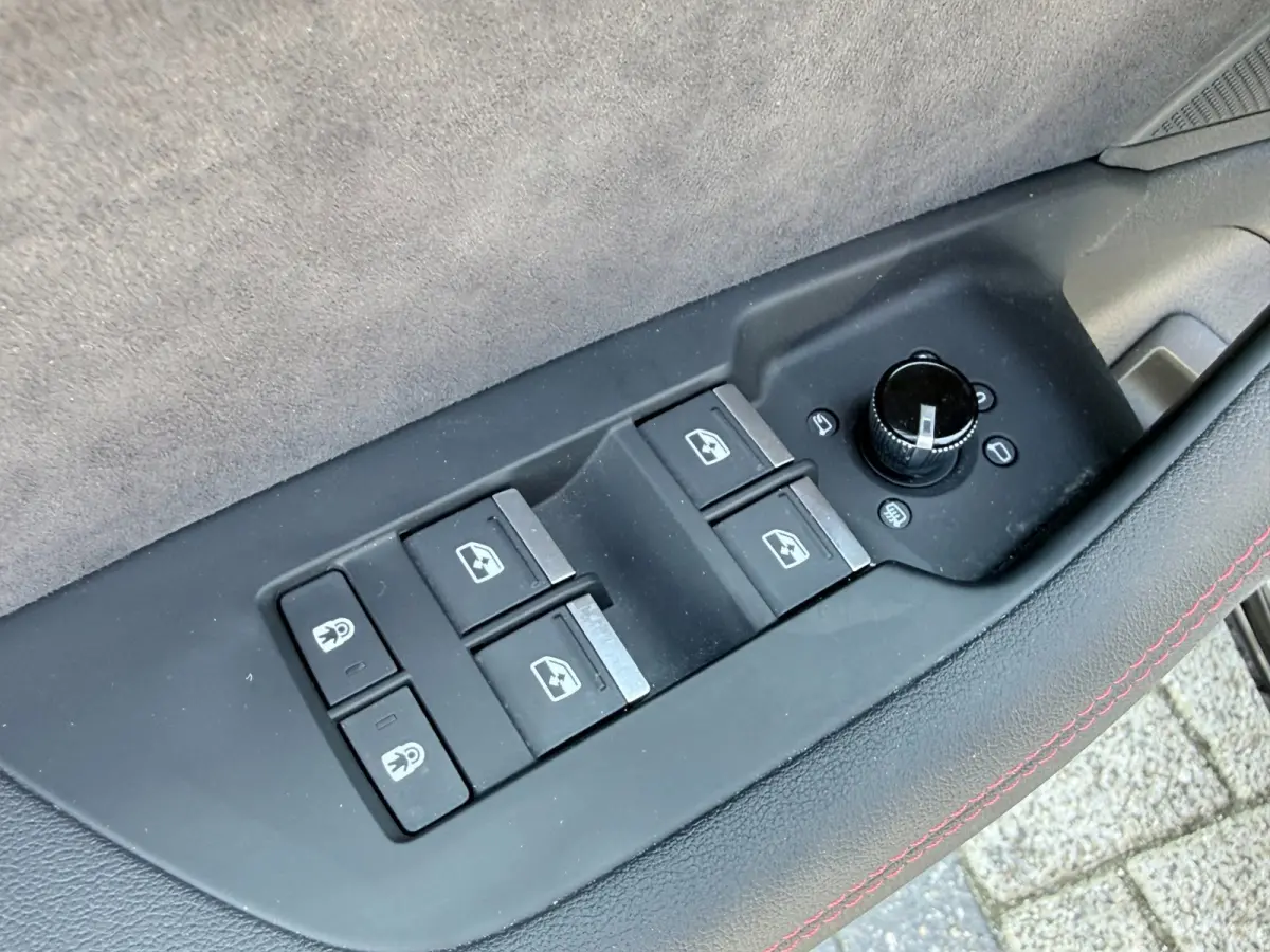 55 TFSI e quattro S-LINE Competition|PANO|RS STOEL|T.HAAK|B&O|MATRIX|