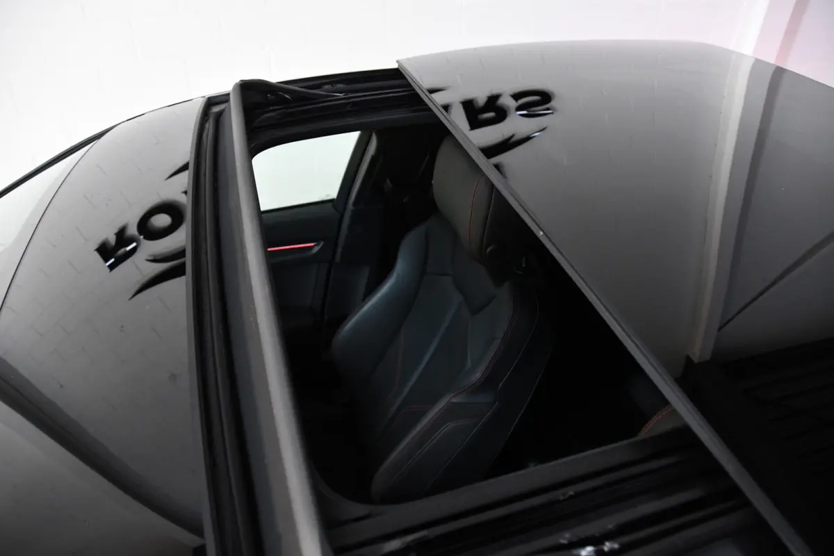 35 TFSI S-Line Pano, Blackline, Camera