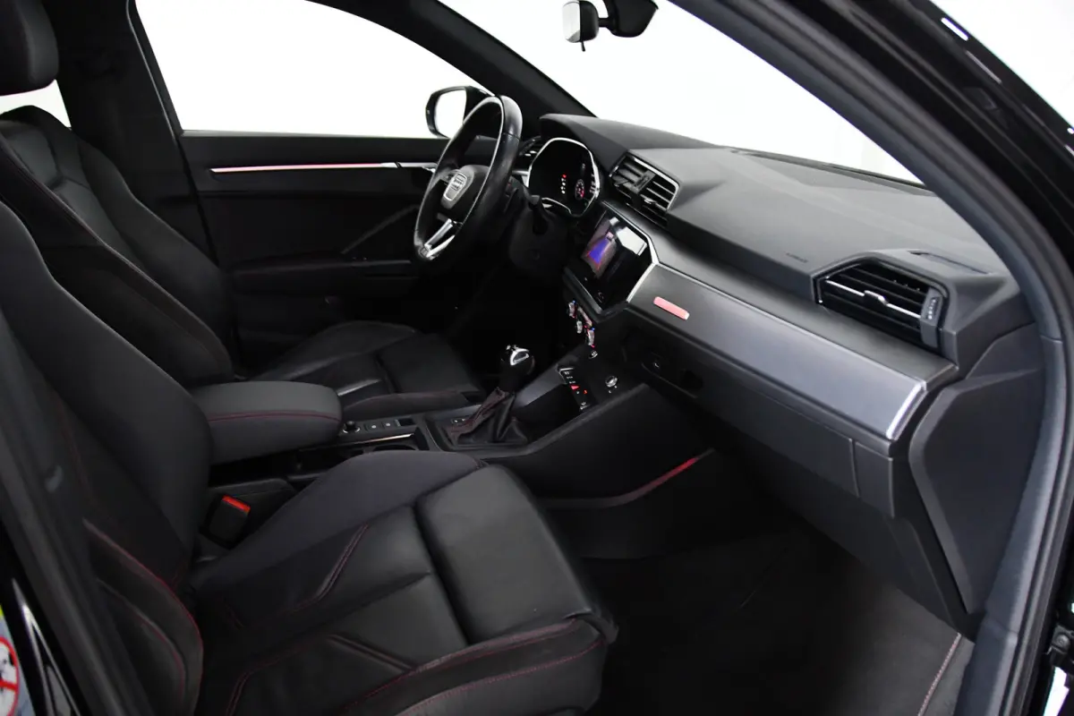 35 TFSI S-Line Pano, Blackline, Camera