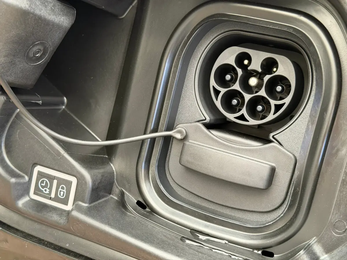 EV Business 51 kWh