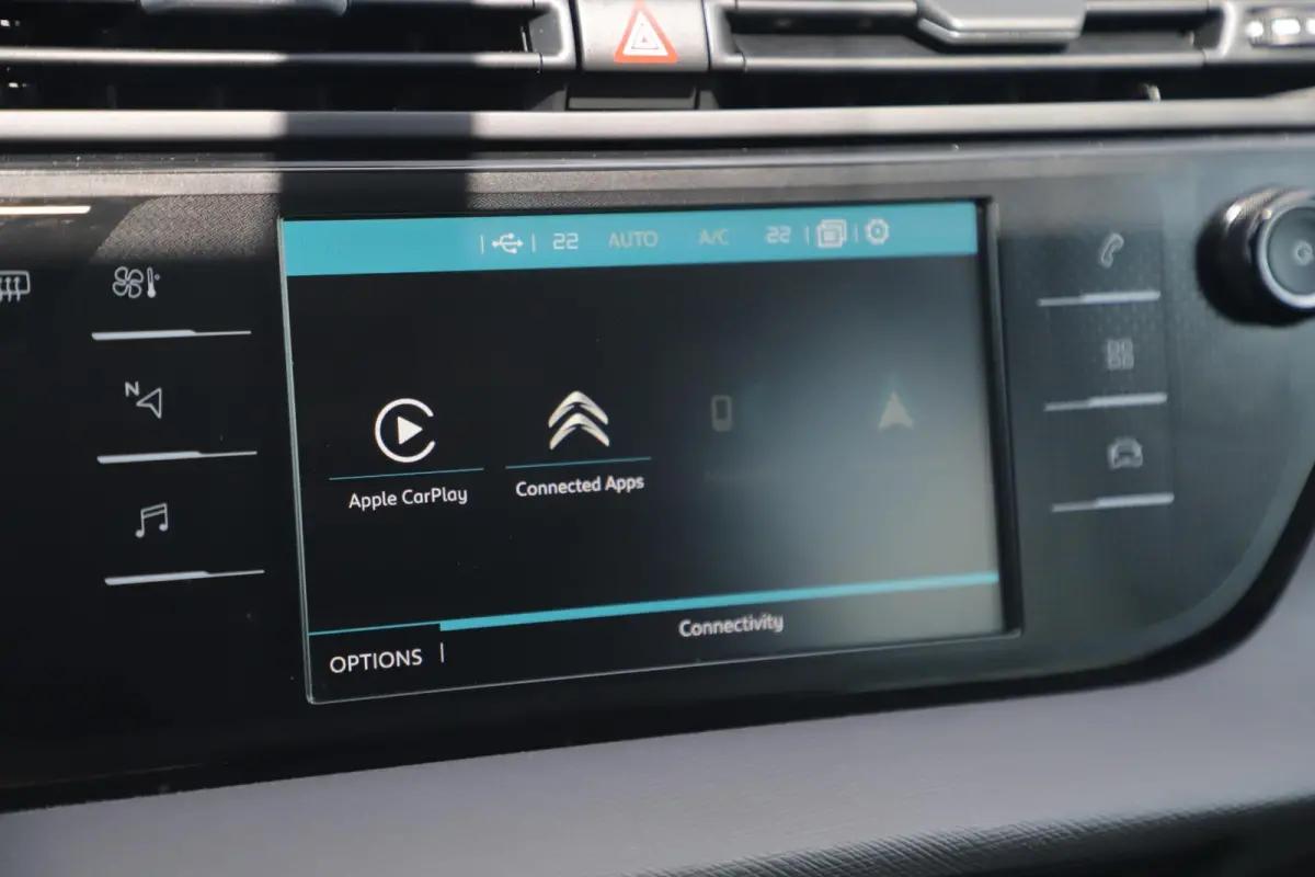 1.2 PureTech Business 7p 7 Persoons Navigatie Achteruitrijcamera Clima Cruise Getint Glas Carplay Android