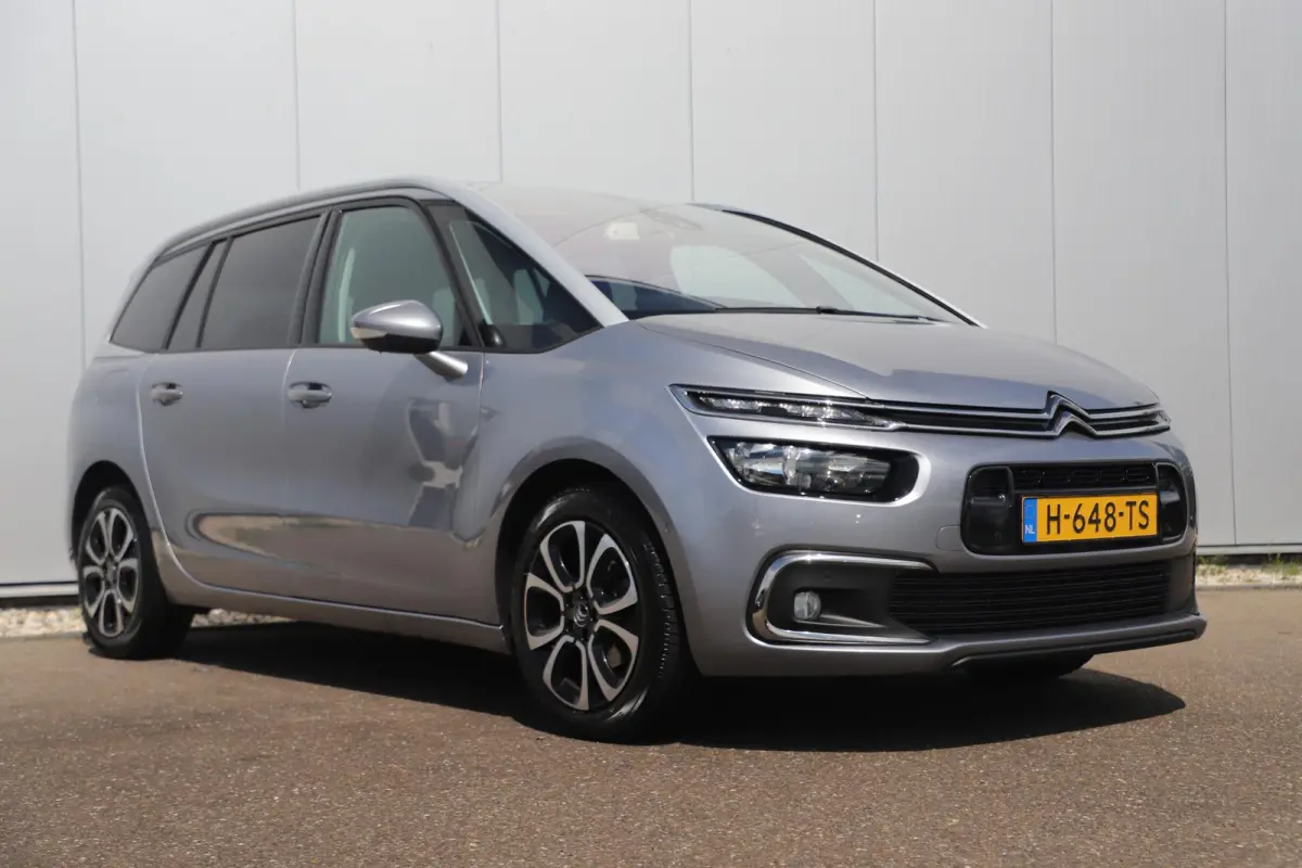 1.2 PureTech Business 7p 7 Persoons Navigatie Achteruitrijcamera Clima Cruise Getint Glas Carplay Android