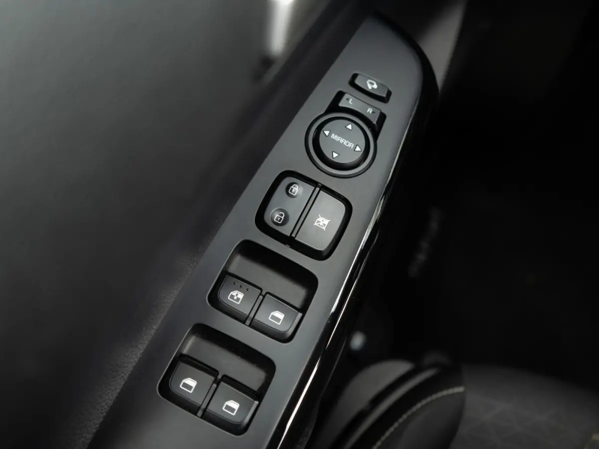 1.0 DPi DynamicPlusLine | Navi | Achteruitrijcamera | Clima | CarPlay