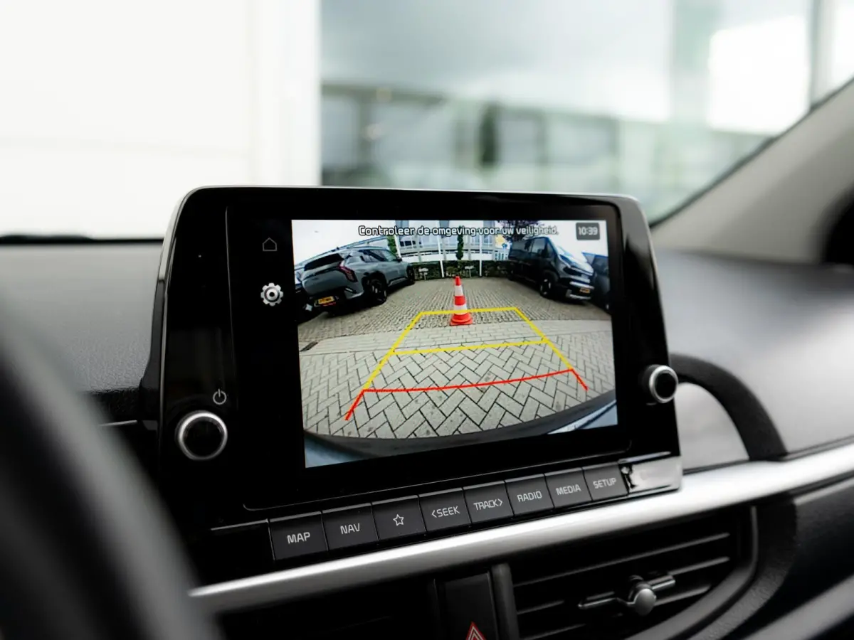 1.0 DPi DynamicPlusLine | Navi | Achteruitrijcamera | Clima | CarPlay