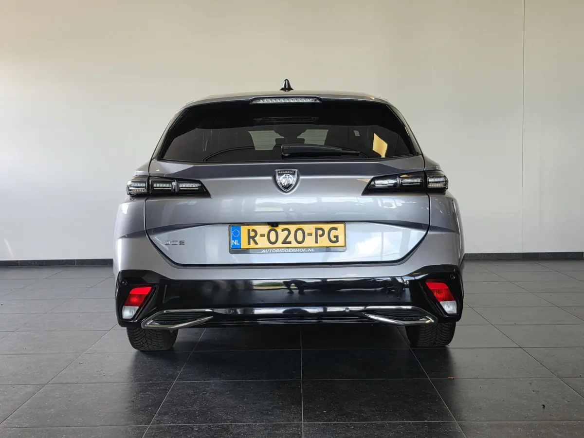 1.2 PureTech Allure Pack Business | NL-Auto | Camera | Cruise Control | Apple Carplay & Android Auto