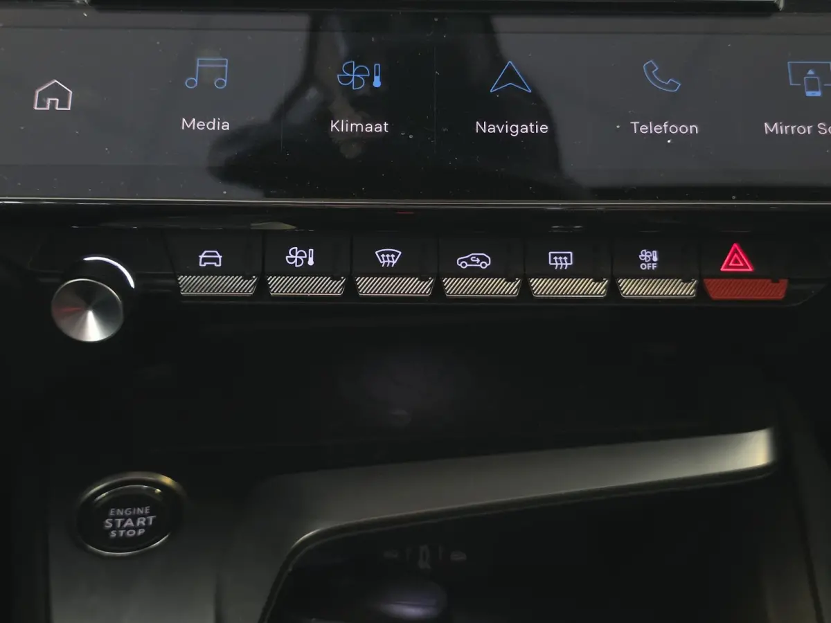1.2 PureTech Allure Pack Business | NL-Auto | Camera | Cruise Control | Apple Carplay & Android Auto