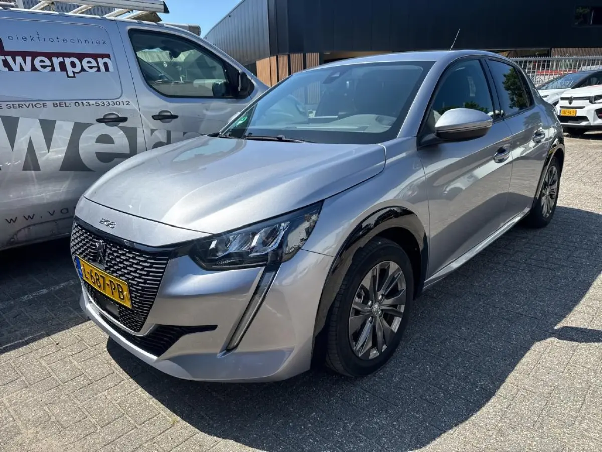 EV Allure Pack 50 kWh | Achteruitrijcamera | Climate Control | Navigatie | Apple Carplay & Android Auto | !!