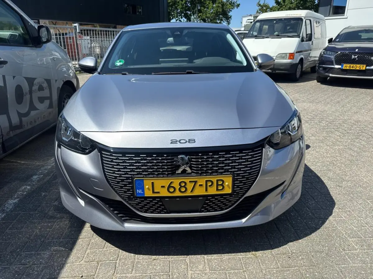 EV Allure Pack 50 kWh | Achteruitrijcamera | Climate Control | Navigatie | Apple Carplay & Android Auto | !!