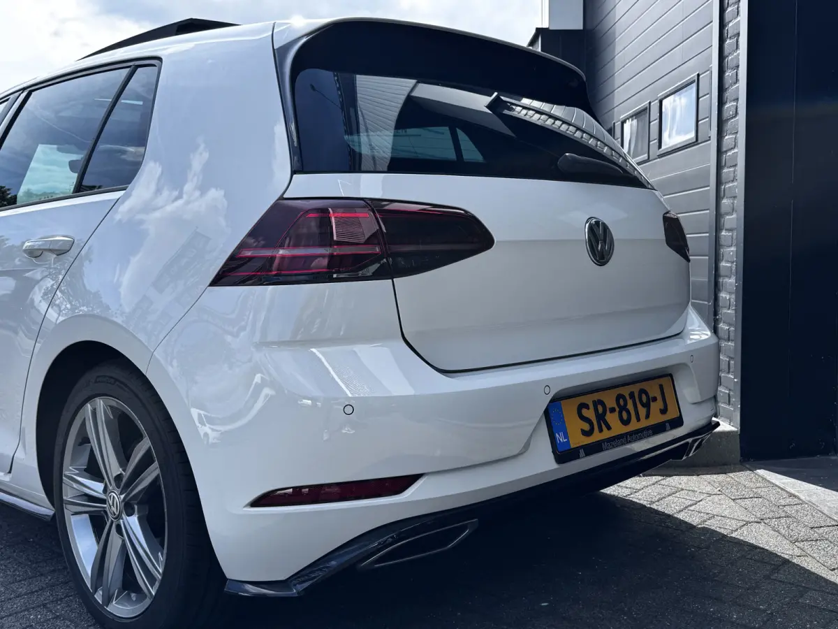 1.5 TSI 150PK Highline Business R-line Automaat | Pano | Virtual | ACC | Camera | €16.950,- incl. BTW