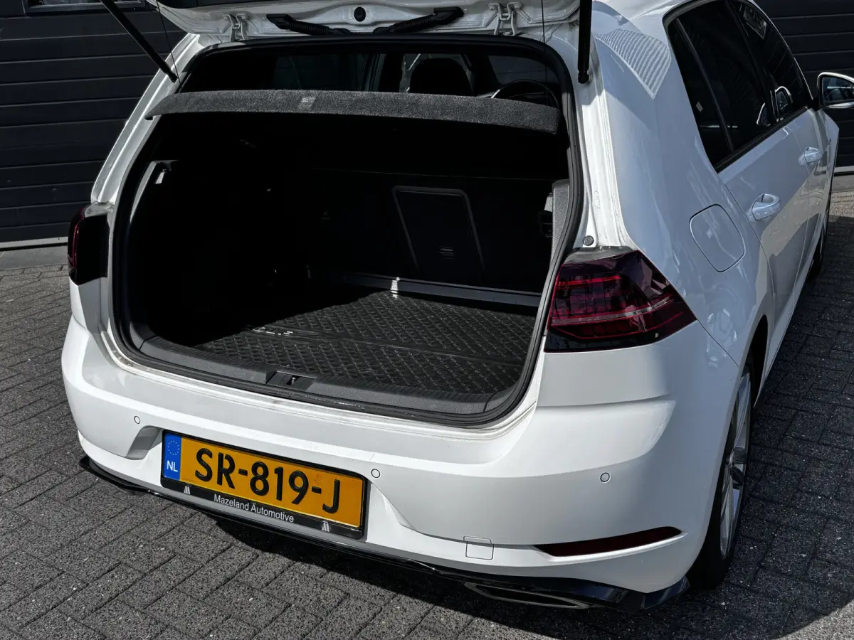 1.5 TSI 150PK Highline Business R-line Automaat | Pano | Virtual | ACC | Camera | €16.950,- incl. BTW