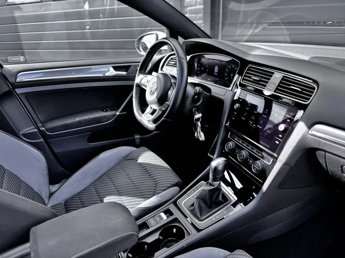 1.5 TSI 150PK Highline Business R-line Automaat | Pano | Virtual | ACC | Camera | €16.950,- incl. BTW