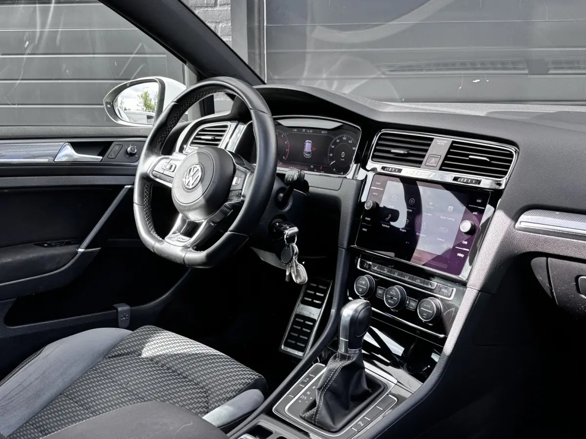 1.5 TSI 150PK Highline Business R-line Automaat | Pano | Virtual | ACC | Camera | €16.950,- incl. BTW