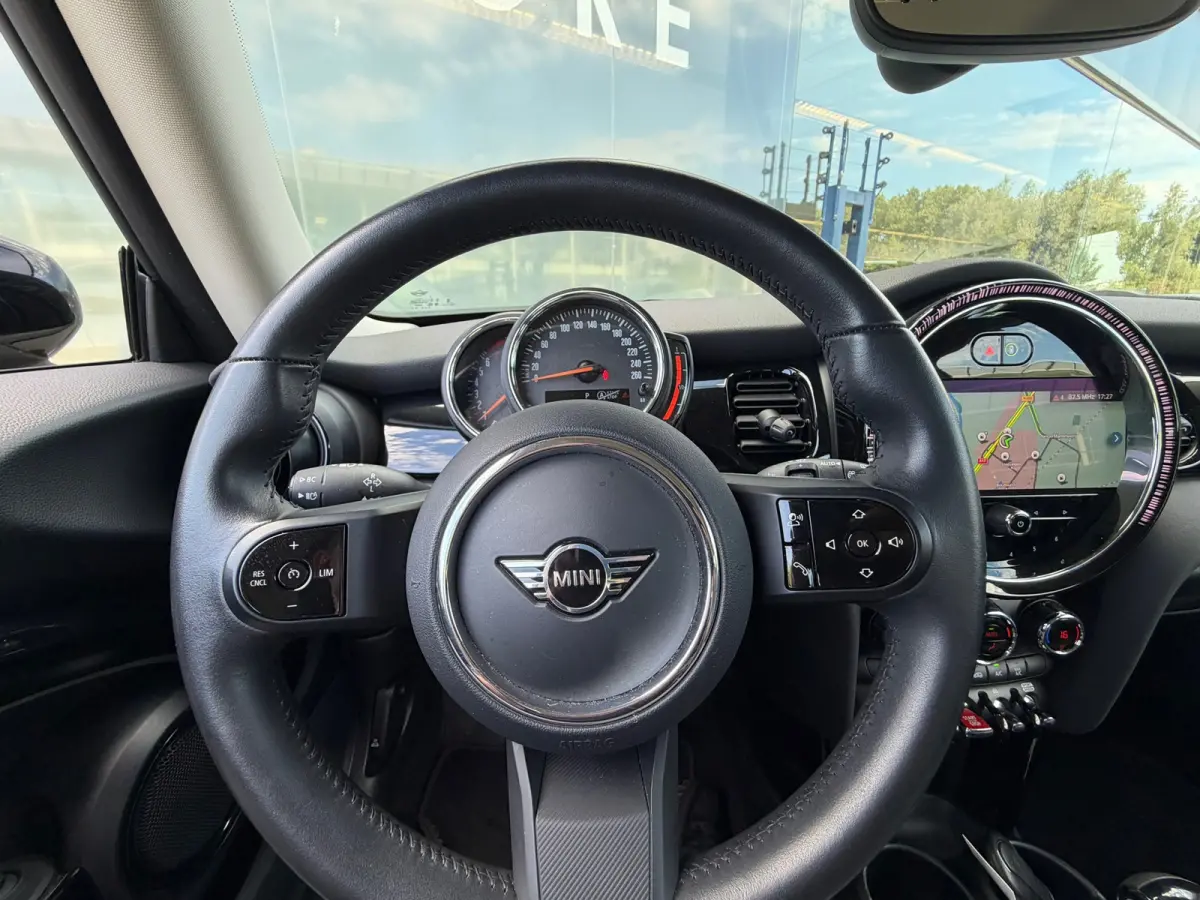 1.5 Cooper Camden Edition