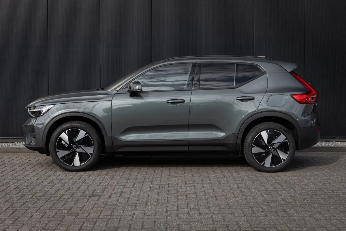 Single Motor 70kWh Core Business | 19" | Trekhaak | Harman Kardon | Adaptieve Cruise | BLIS | Parkeercamera | Getint Glas | Google