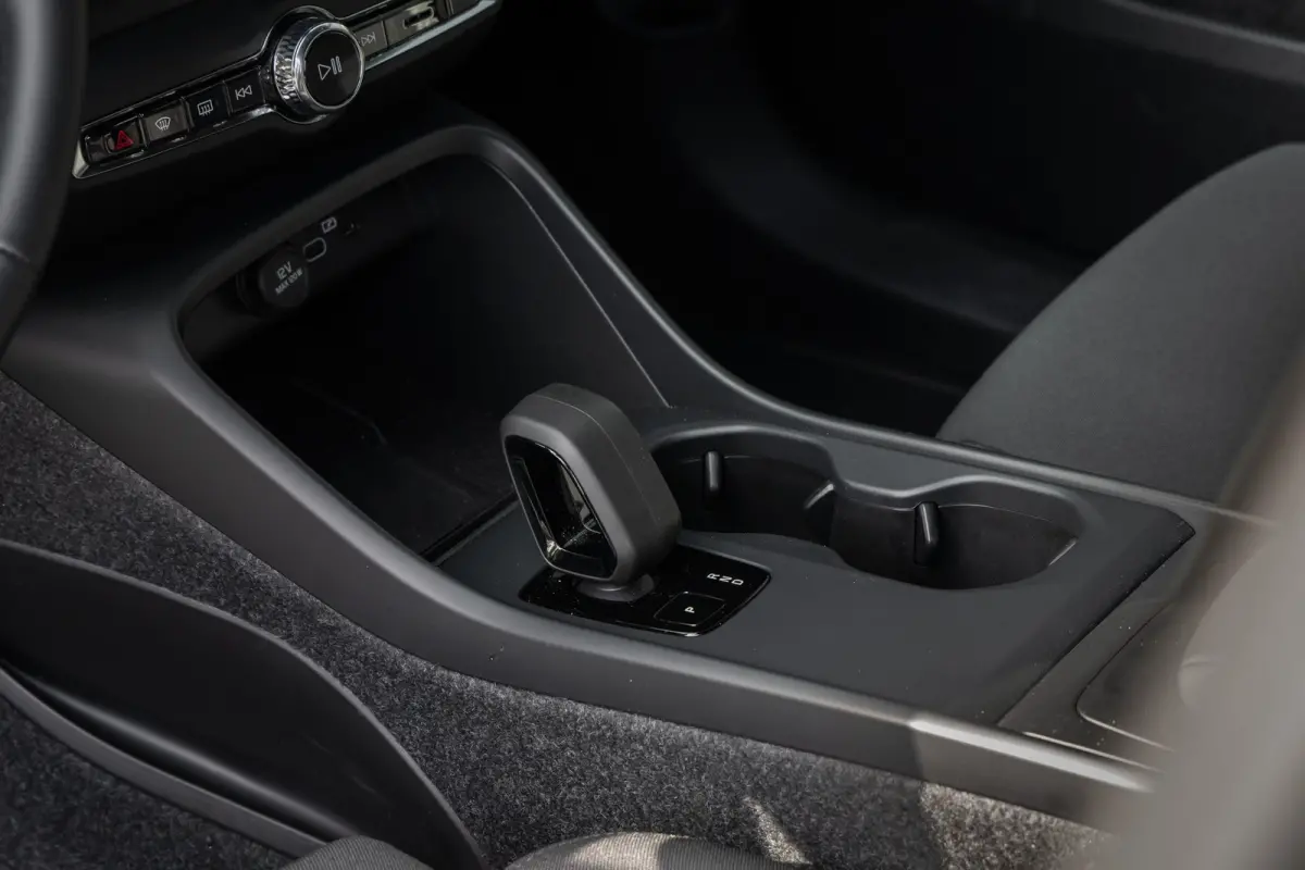 Single Motor 70kWh Core Business | 19" | Trekhaak | Harman Kardon | Adaptieve Cruise | BLIS | Parkeercamera | Getint Glas | Google