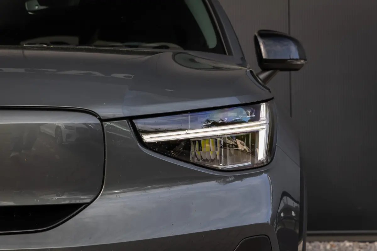 Single Motor 70kWh Core Business | 19" | Trekhaak | Harman Kardon | Adaptieve Cruise | BLIS | Parkeercamera | Getint Glas | Google