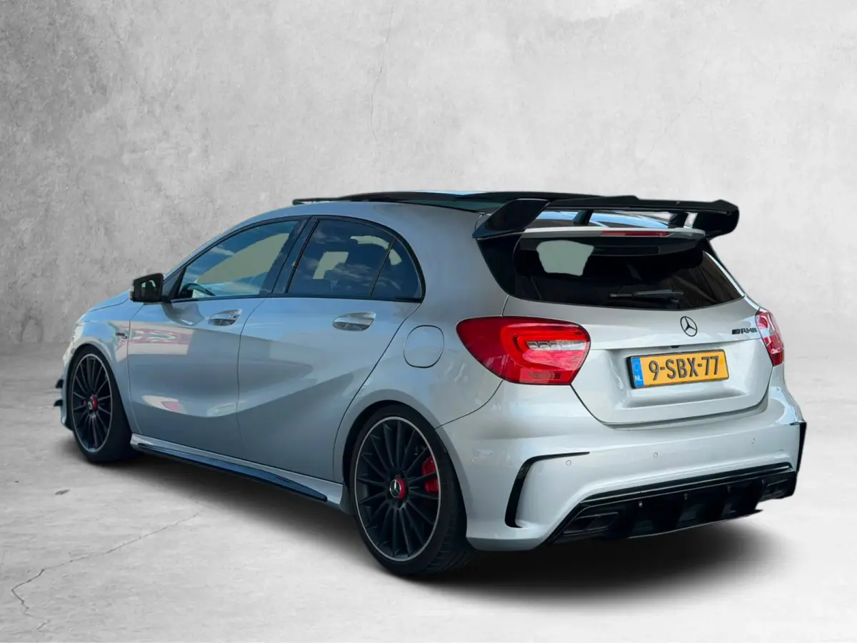 AMG 45 4MATIC (NL-auto, Perfect OnderH, Panoramadak, Schaalstoelen, Carplay, StoelV, Clima, Navi Groot,Etc)