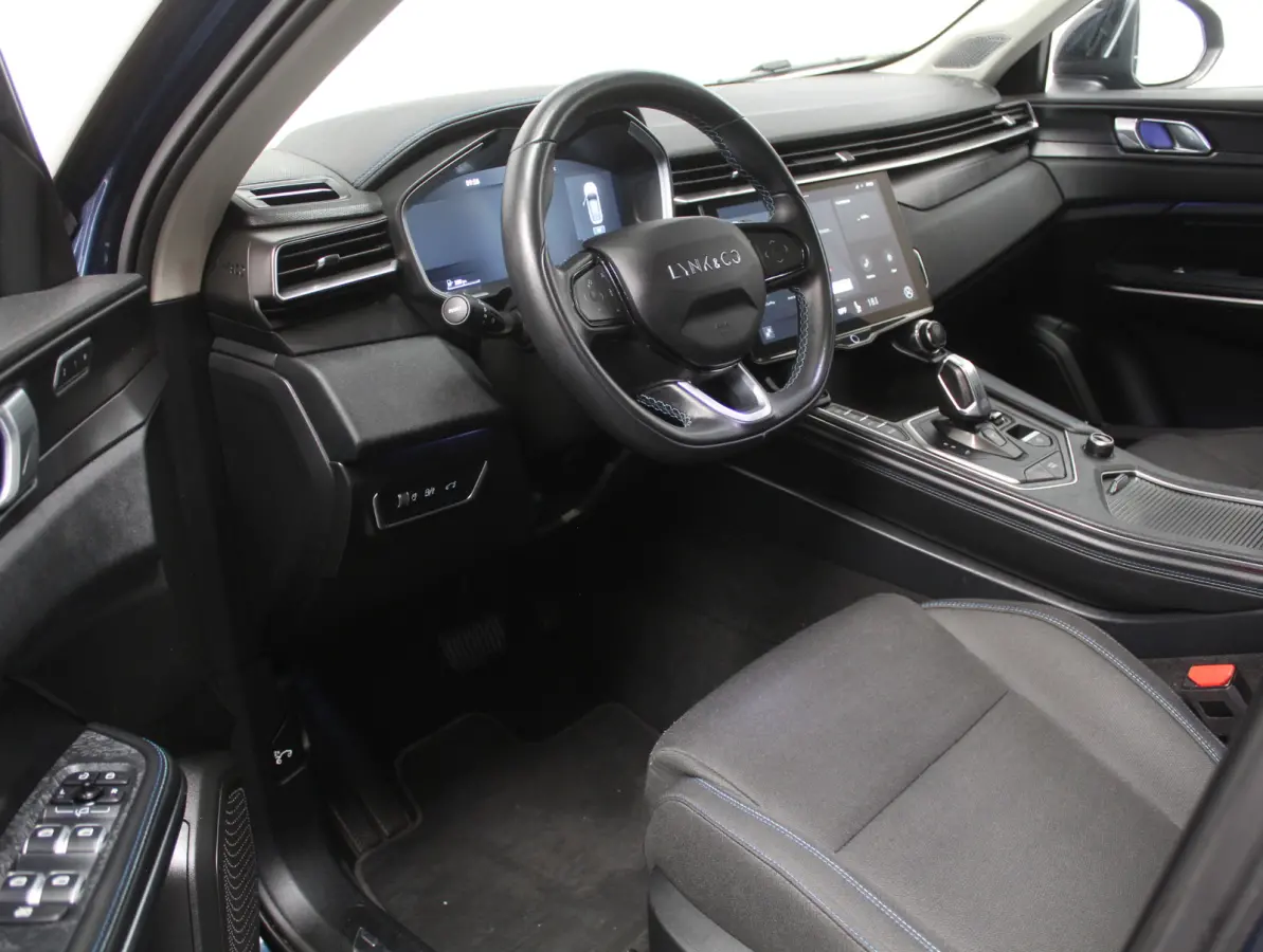 1.5 CARPLAY | CLIMATE | STOELVERW | 360CAMERA | PANODAK | WIFI | LED | DAB | NAVI | ELECSTOEL+MEM | ELECAKLEP | ADAPCRUISE