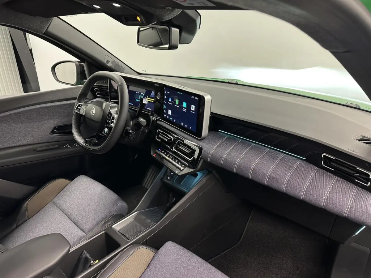 comfort range techno 52 kWh CAMERA CARPLAY ADAPTIEF CRUISE NAVI.