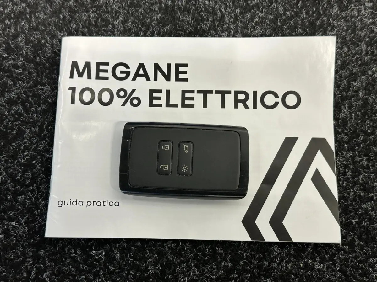 EV60 93% SOH Optimum Charge Techno CAMERA CARPLAY ECC ADAPTIEF CRUISE.