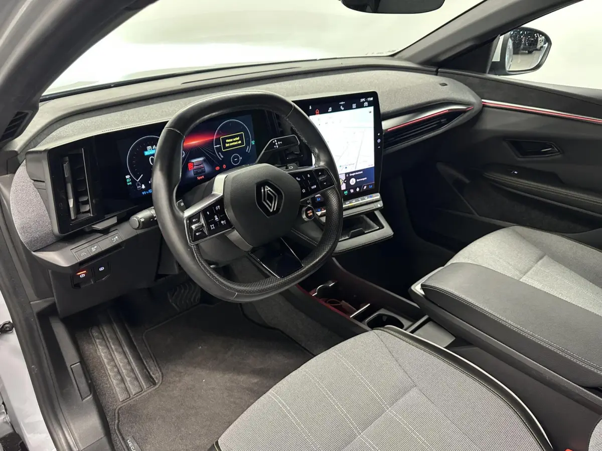 EV60 93% SOH Optimum Charge Techno CAMERA CARPLAY ECC ADAPTIEF CRUISE.